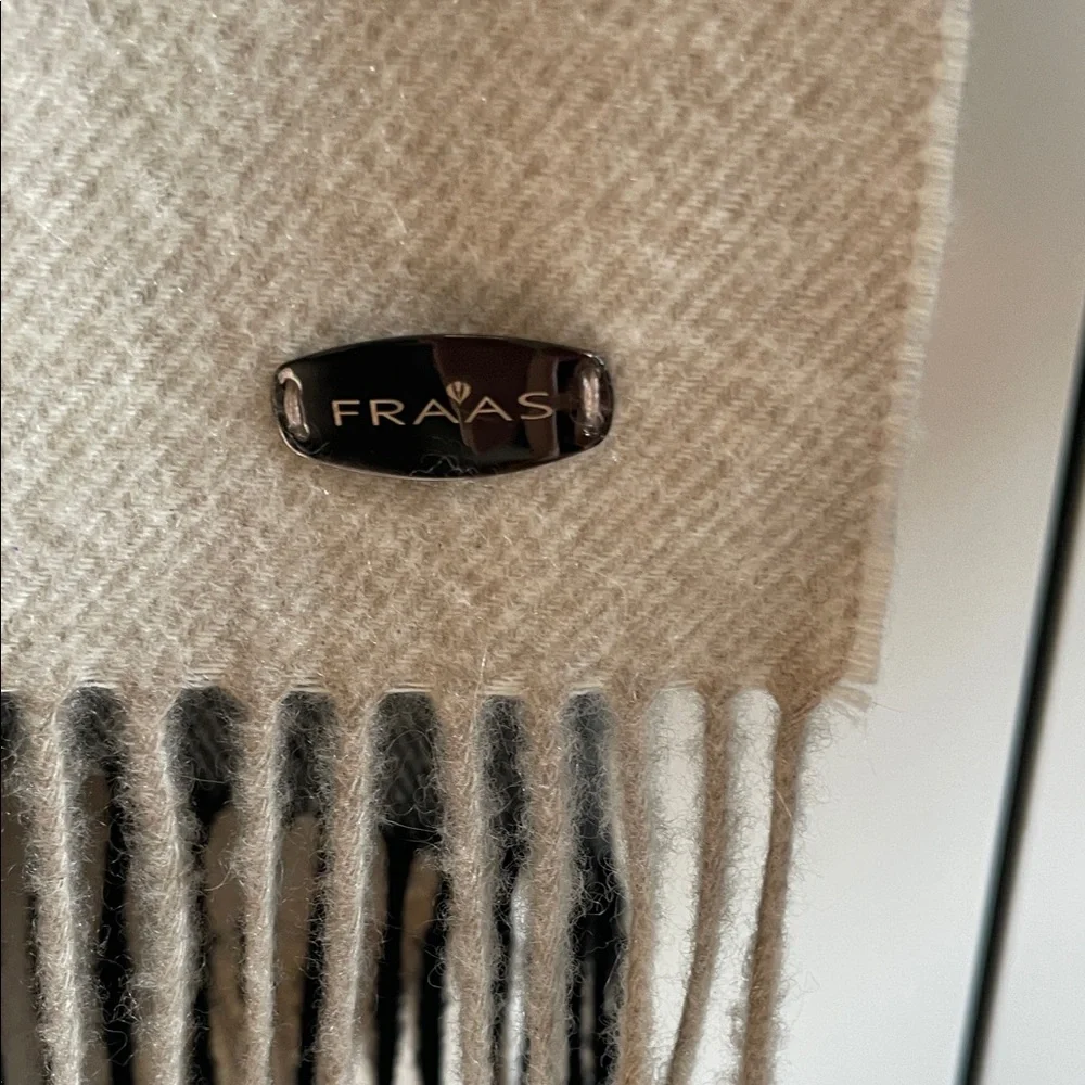 Fraas Cashmere Black and Cream Checkered Wrap